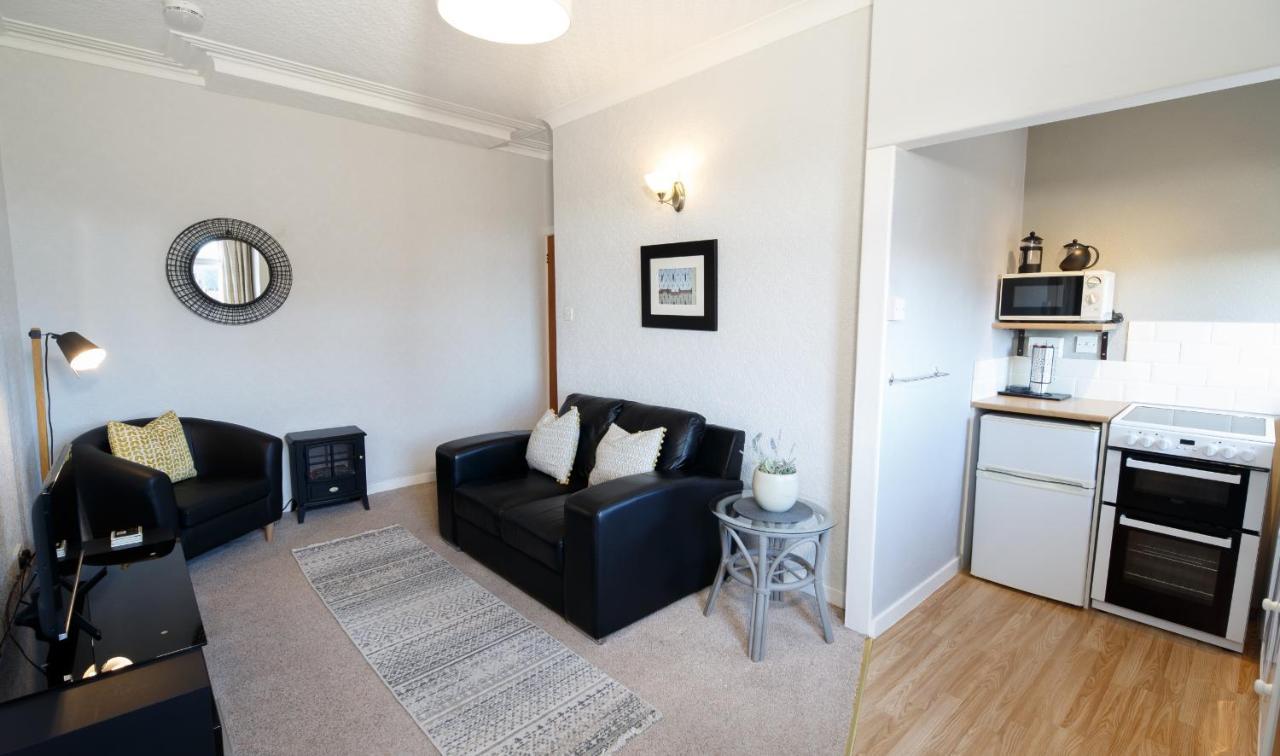 Mode - The Old School House Apartman Lytham St Annes Kültér fotó
