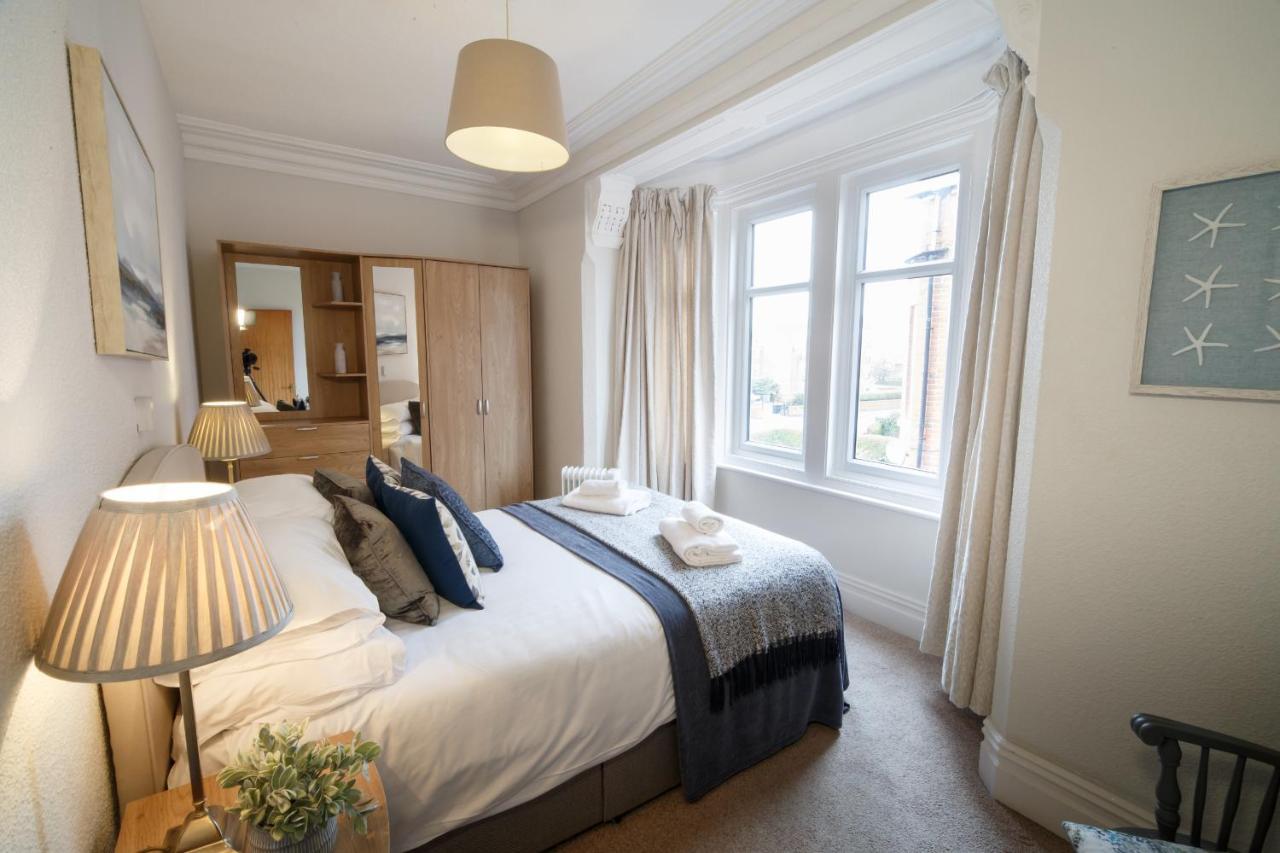 Mode - The Old School House Apartman Lytham St Annes Kültér fotó