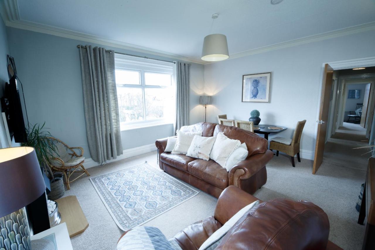 Mode - The Old School House Apartman Lytham St Annes Kültér fotó